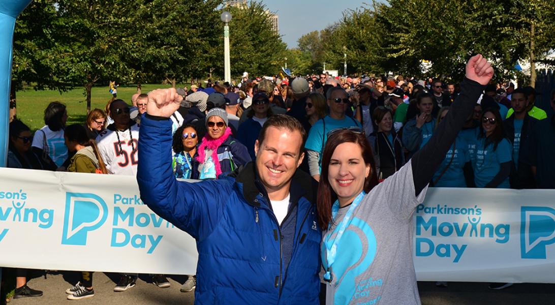 Cheerful crowd at the Moving Day walk in Chicago