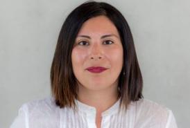 Adriana González headshot
