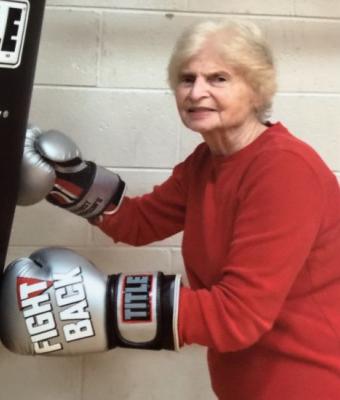 Barbara Traynor boxing