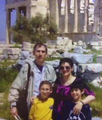 Photo of Paul Rohrlich with family