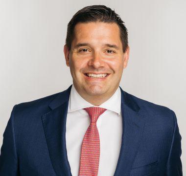 Scott Caputo headshot