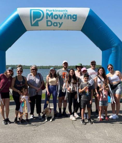 Henia Zames and family at Moving Day