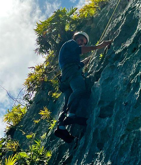 Marco Masoni climbing