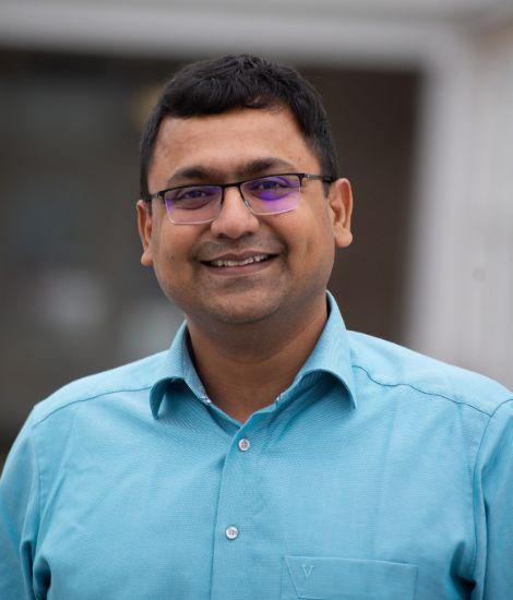 Prayag Murawala headshot