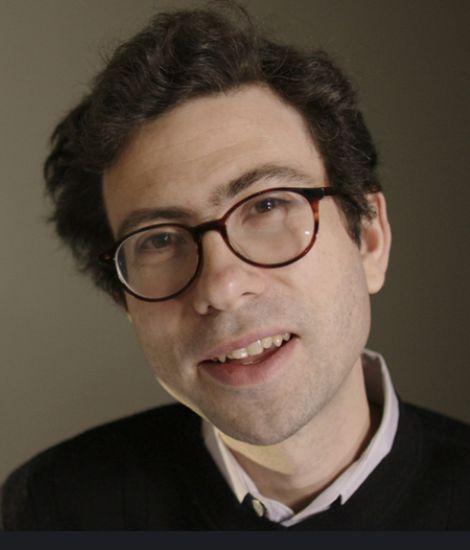 Zachary Freyberg headshot