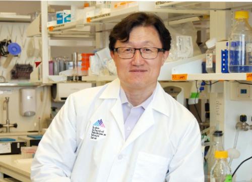 Center Director Zhenyu Yue, PhD