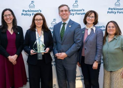 Grupo en el Foro de Políticas sobre el Parkinson