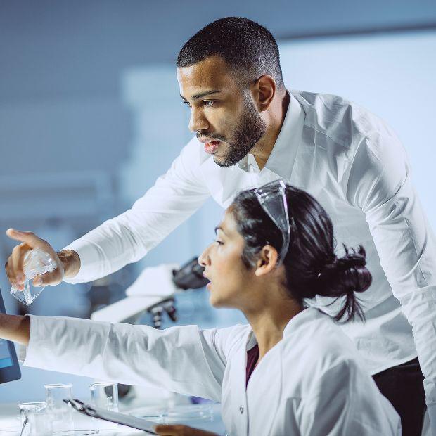 Two researchers in a lab