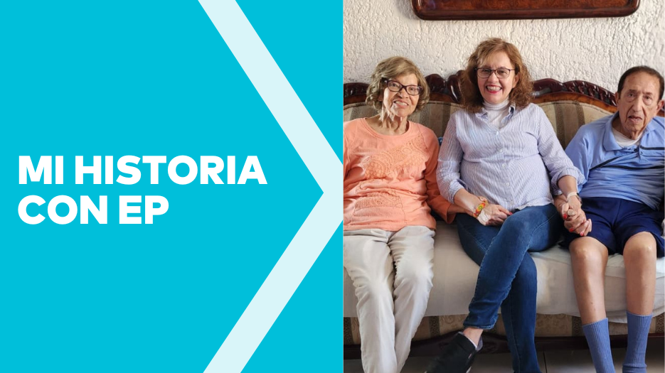 Adriana Jiménez y sus padres