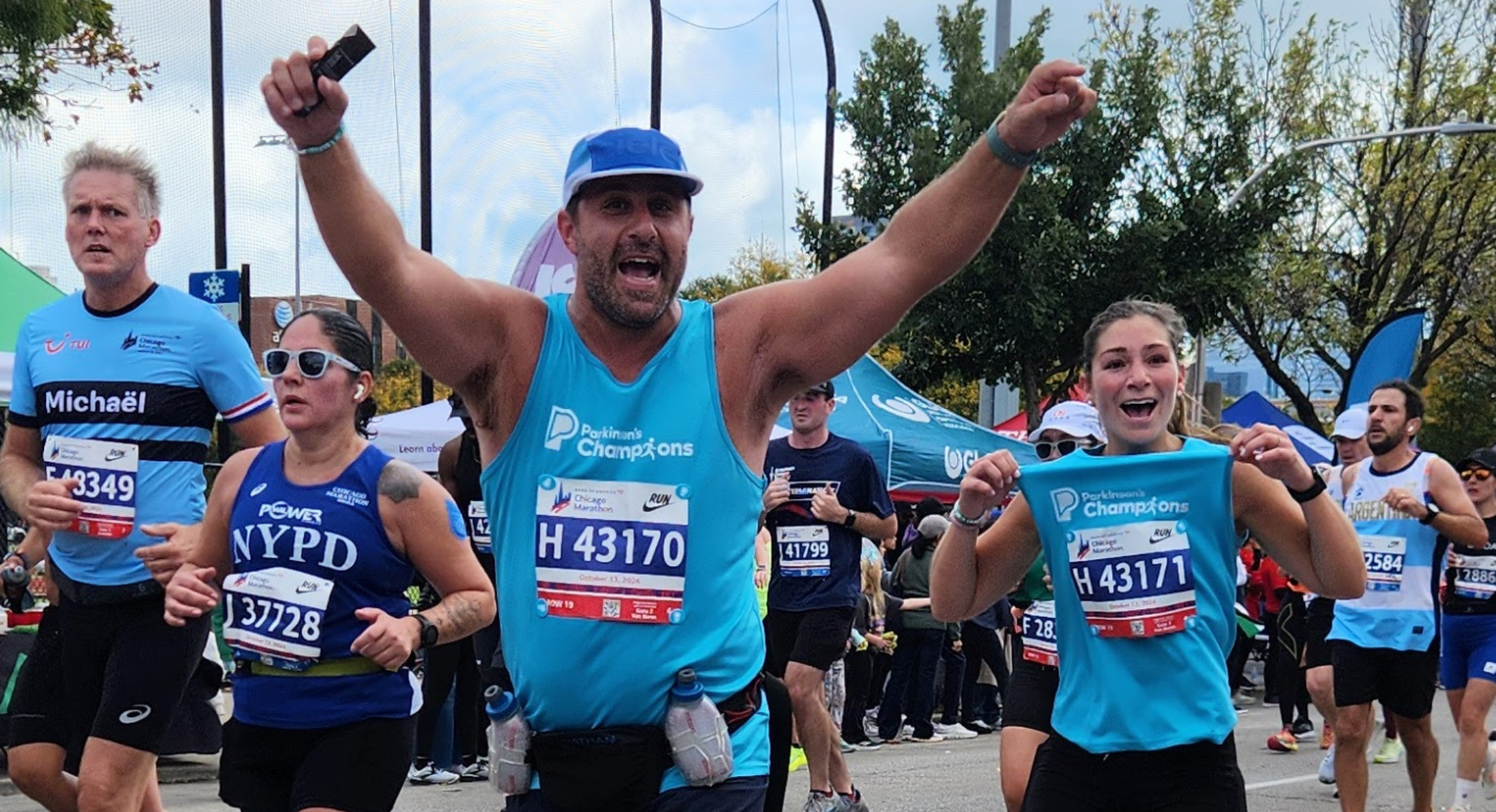 Participant running in Chicago race