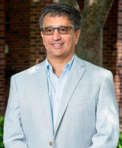 Enrique Urrea headshot