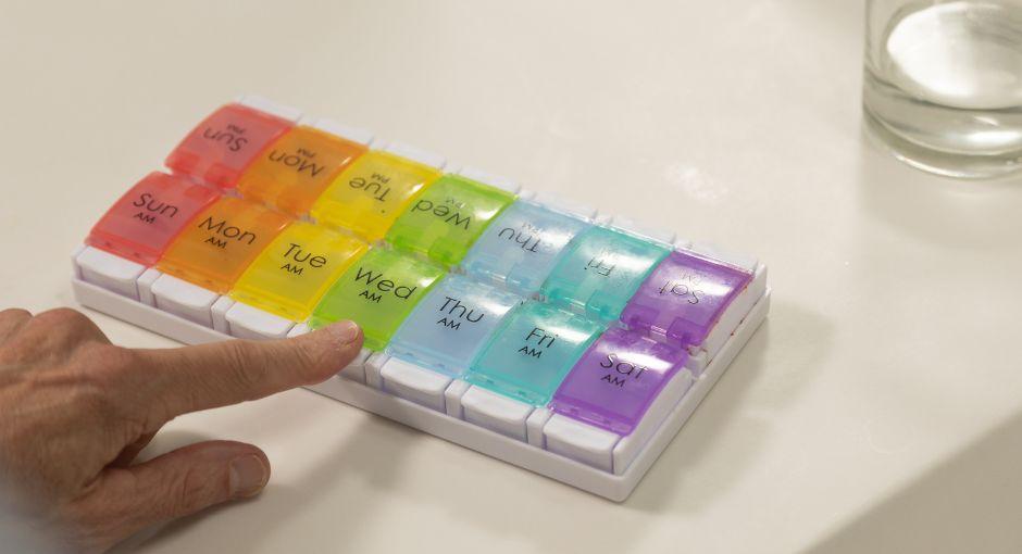 Pill organizer